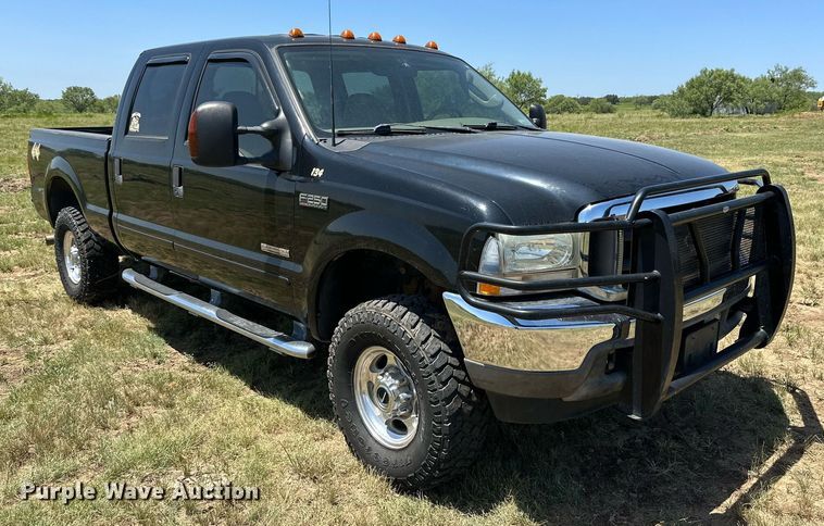 image for item DH8585 2003 Ford F250 Super Duty  Crew Cab pickup truck