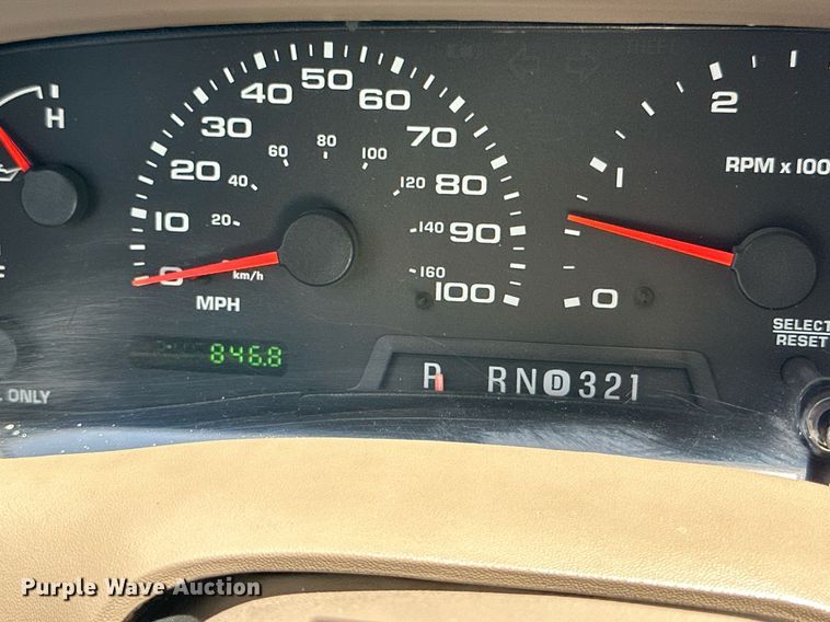 image for item DH8585 2003 Ford F250 Super Duty  Crew Cab pickup truck