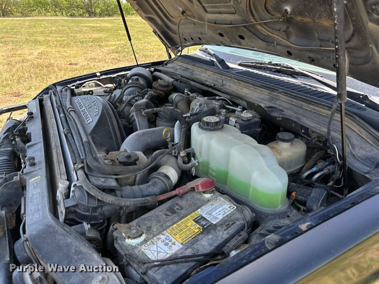 image for item DH8586 2008 Ford  F350 Super Duty  Crew Cab pickup truck