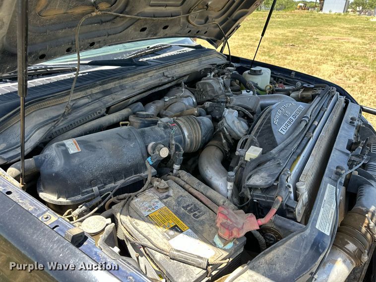 image for item DH8586 2008 Ford  F350 Super Duty  Crew Cab pickup truck