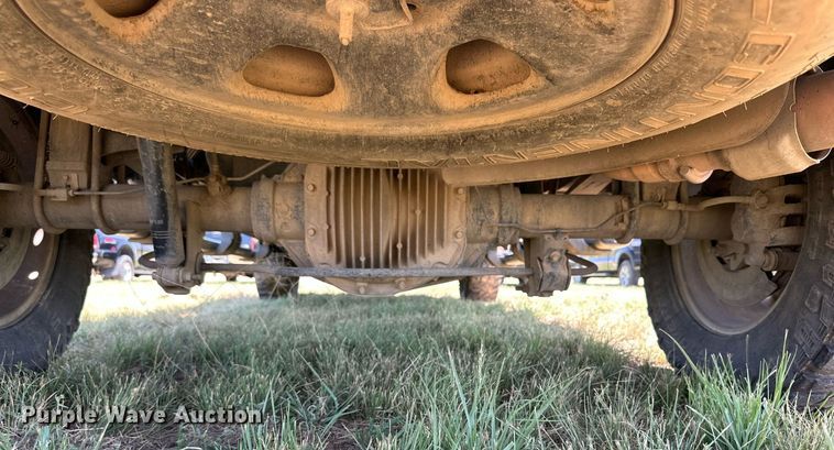 image for item DH8586 2008 Ford  F350 Super Duty  Crew Cab pickup truck