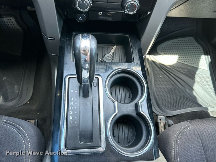 image for item DH8587 2010 Ford F150  SuperCab pickup truck