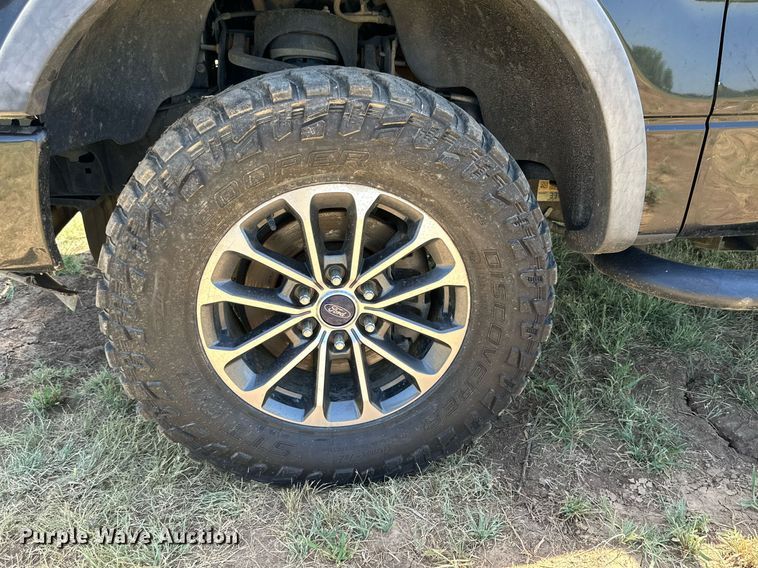 image for item DH8587 2010 Ford F150  SuperCab pickup truck