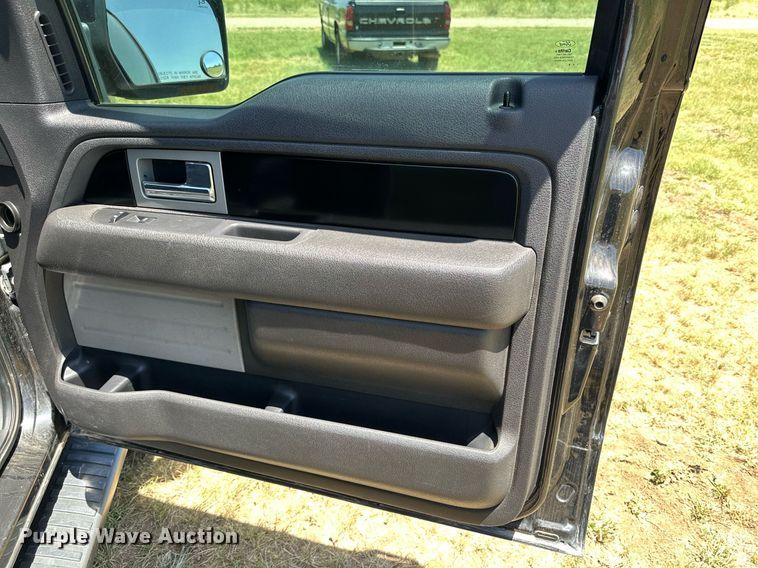 image for item DH8588 2012 Ford F150  SuperCab pickup truck