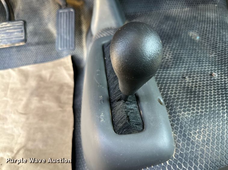 image for item DH8589 2005 Chevrolet Silverado 1500  pickup truck