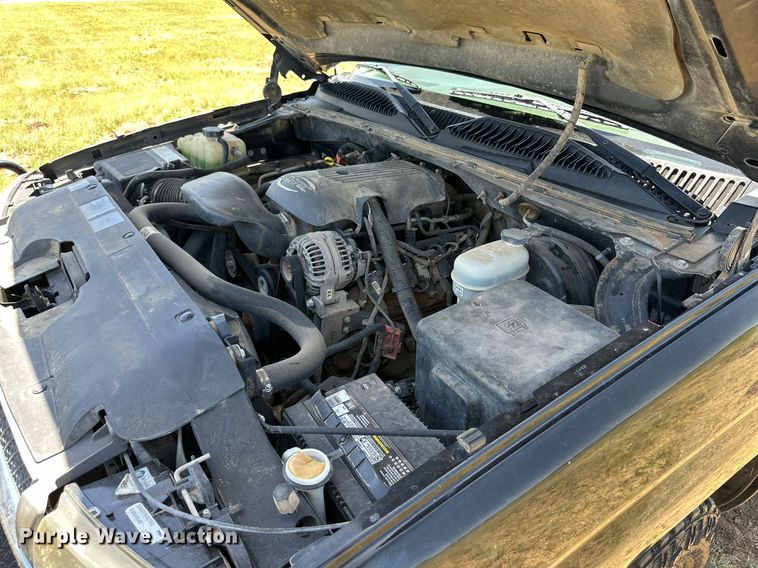 image for item DH8589 2005 Chevrolet Silverado 1500  pickup truck