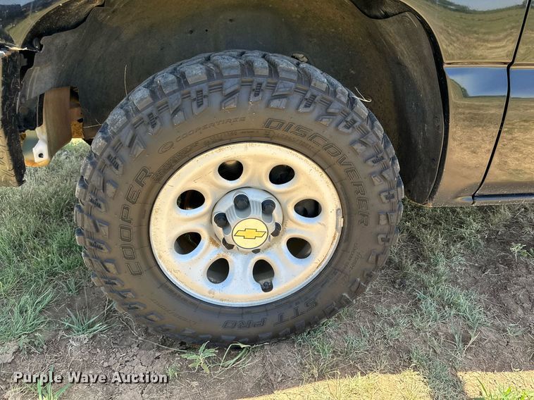 image for item DH8589 2005 Chevrolet Silverado 1500  pickup truck