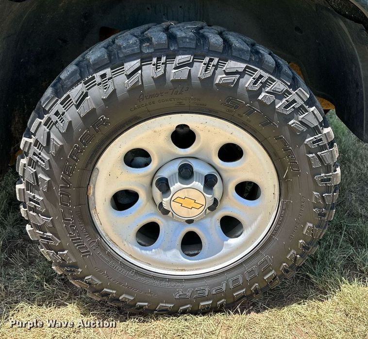 image for item DH8589 2005 Chevrolet Silverado 1500  pickup truck