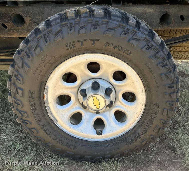 image for item DH8589 2005 Chevrolet Silverado 1500  pickup truck