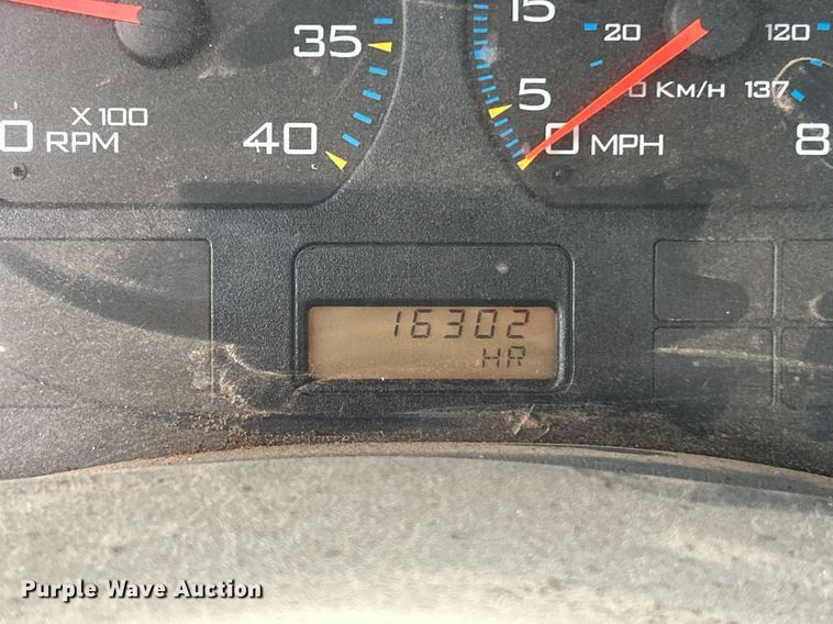 image for item DI7880 2007 International 4300  truck cab and chassis