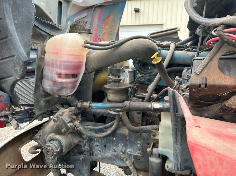 image for item DI7880 2007 International 4300  truck cab and chassis