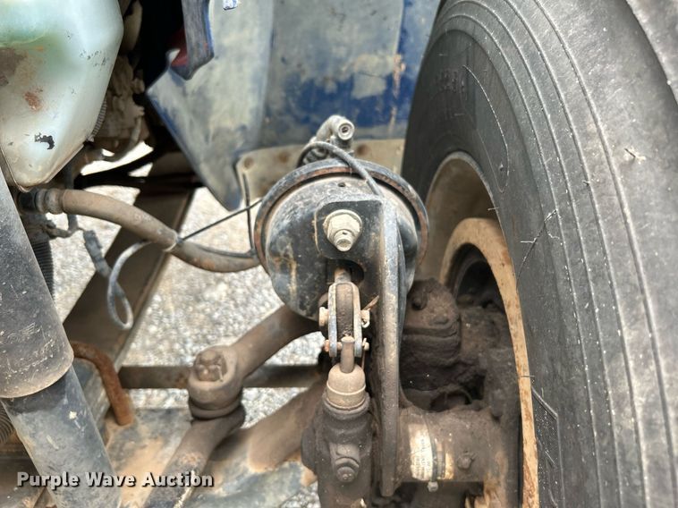 image for item DI7880 2007 International 4300  truck cab and chassis