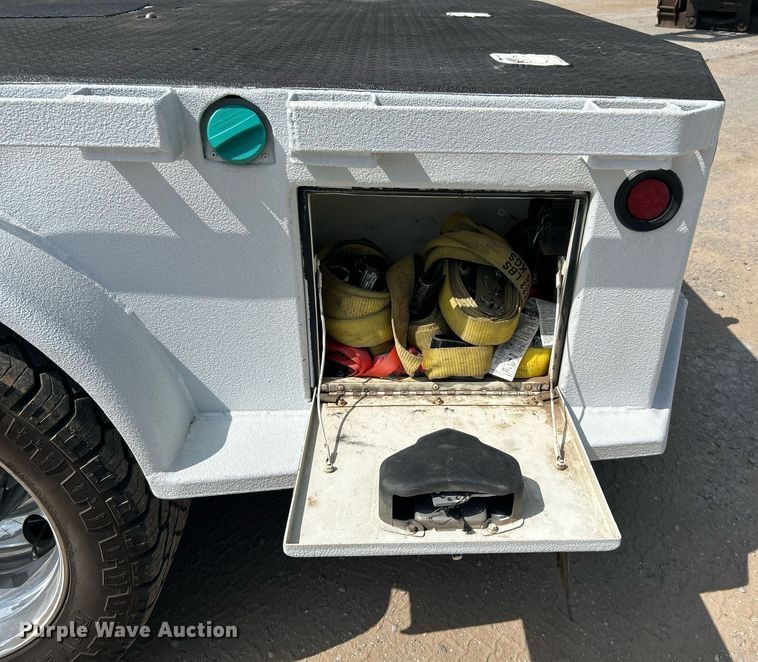 image for item DI7905 2012 Dodge Ram 5500HD  Crew Cab flatbed pickup truck