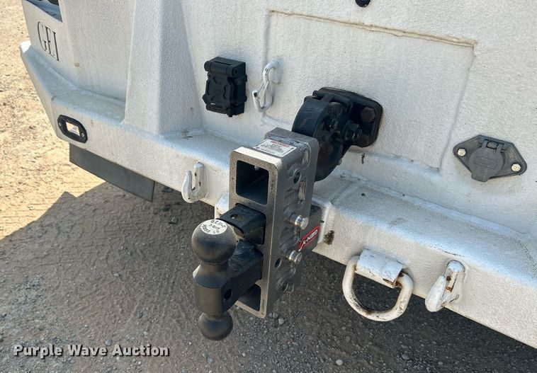 image for item DI7905 2012 Dodge Ram 5500HD  Crew Cab flatbed pickup truck