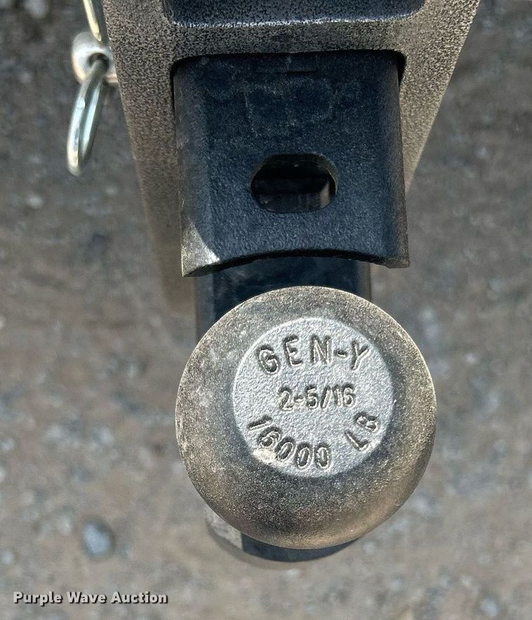 image for item DI7905 2012 Dodge Ram 5500HD  Crew Cab flatbed pickup truck