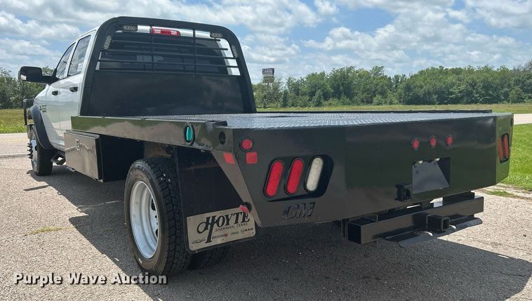 image for item DI7907 2017 Dodge Ram 4500HD  Crew Cab flatbed truck