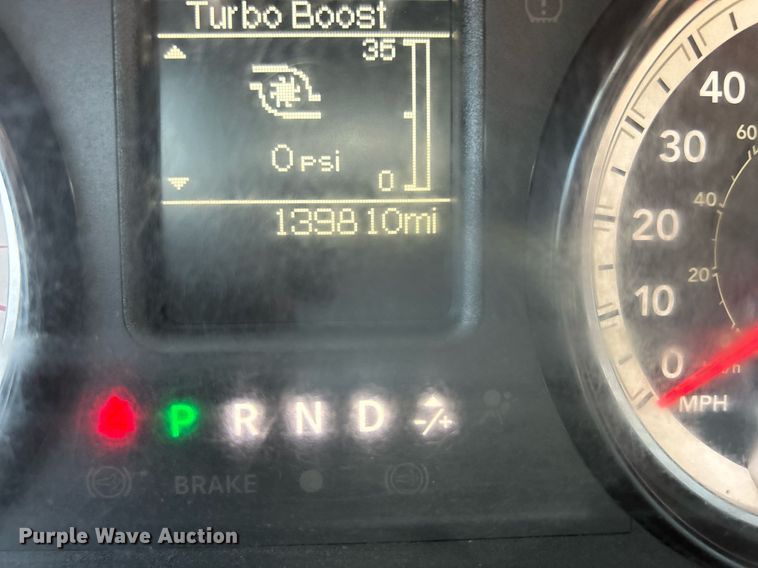 image for item DI7907 2017 Dodge Ram 4500HD  Crew Cab flatbed truck