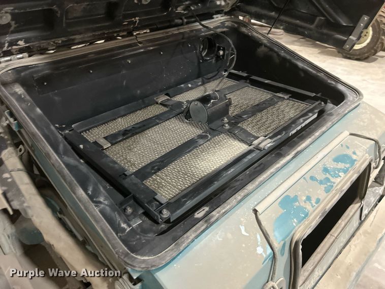 image for item DI7920 Tennant 355  sweeper