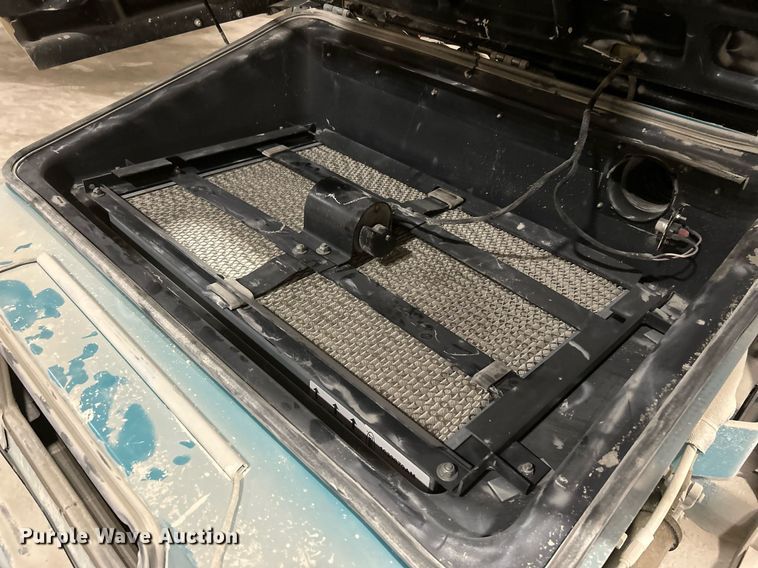 image for item DI7920 Tennant 355  sweeper