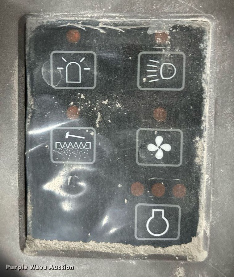 image for item DI7920 Tennant 355  sweeper