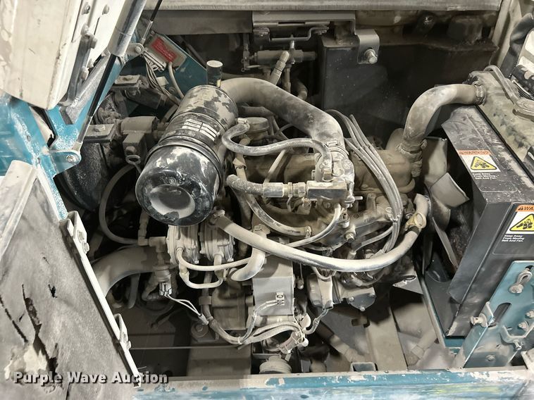 image for item DI7920 Tennant 355  sweeper