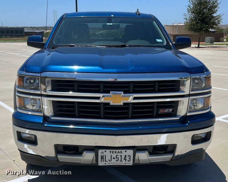 image for item DI8740 2015  Chevrolet Silverado 1500  Crew Cab pickup truck