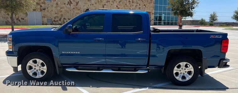 image for item DI8740 2015  Chevrolet Silverado 1500  Crew Cab pickup truck