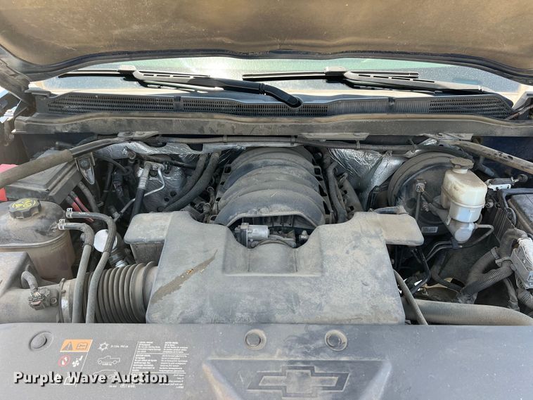 image for item DI8740 2015  Chevrolet Silverado 1500  Crew Cab pickup truck