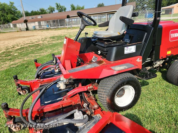 image for item DK1083 Toro Groundsmaster 4100D  lawn mower