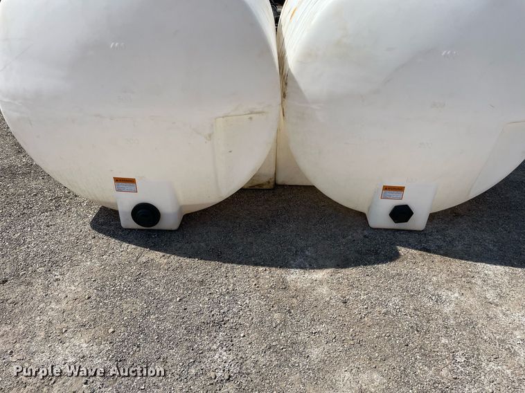 image for item DL3898 (2) 525 gallon poly tanks