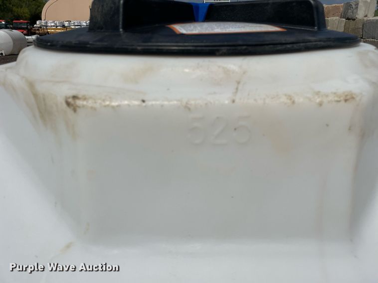 image for item DL3898 (2) 525 gallon poly tanks