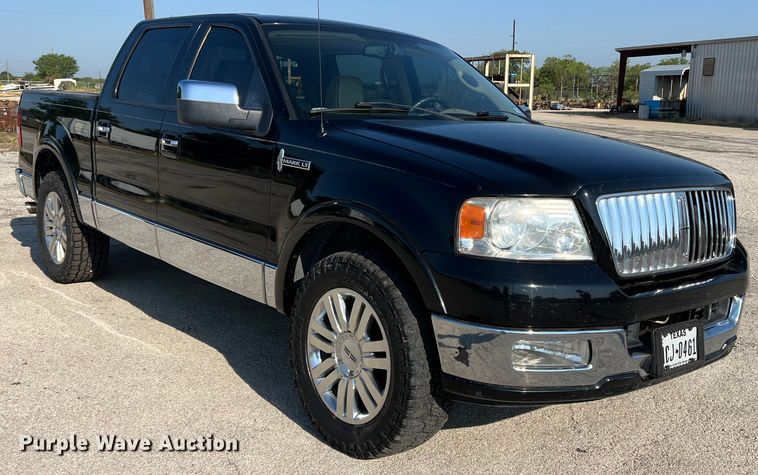 image for item DN3090 2006 Lincoln Mark LT  Crew Cab pickup truck