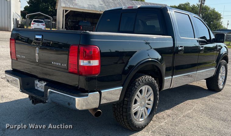 image for item DN3090 2006 Lincoln Mark LT  Crew Cab pickup truck