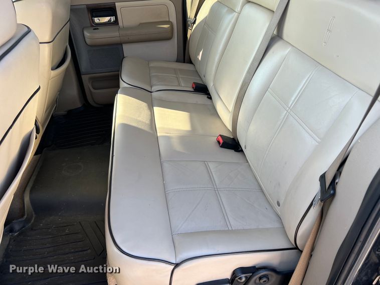 image for item DN3090 2006 Lincoln Mark LT  Crew Cab pickup truck