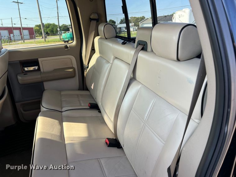 image for item DN3090 2006 Lincoln Mark LT  Crew Cab pickup truck