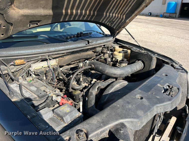 image for item DN3090 2006 Lincoln Mark LT  Crew Cab pickup truck