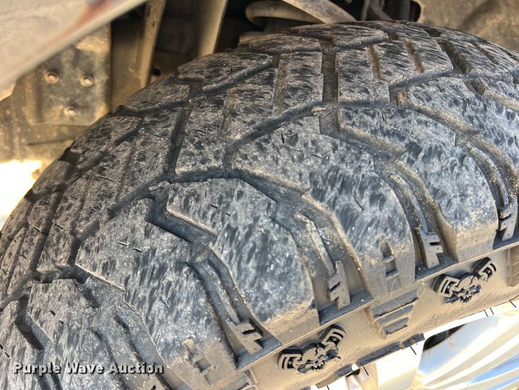 image for item DN3090 2006 Lincoln Mark LT  Crew Cab pickup truck