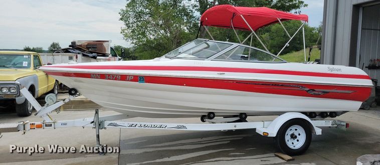 image for item DN4027 2003 Sylvan 190  boat
