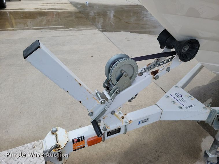 image for item DN4027 2003 Sylvan 190  boat