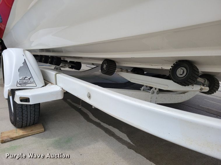 image for item DN4027 2003 Sylvan 190  boat