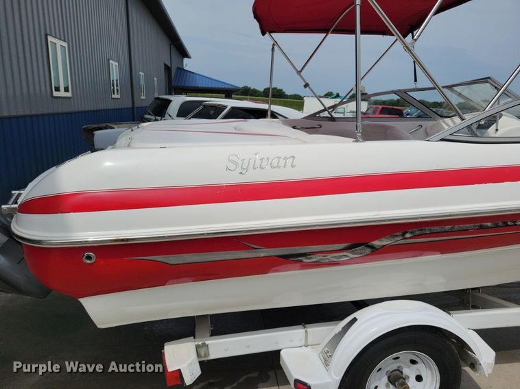 image for item DN4027 2003 Sylvan 190  boat
