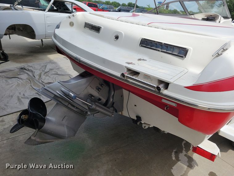 image for item DN4027 2003 Sylvan 190  boat