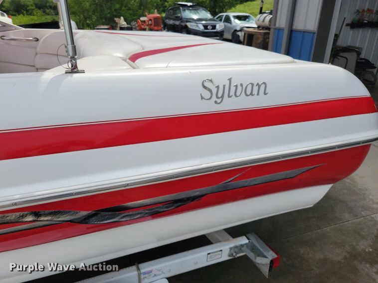 image for item DN4027 2003 Sylvan 190  boat