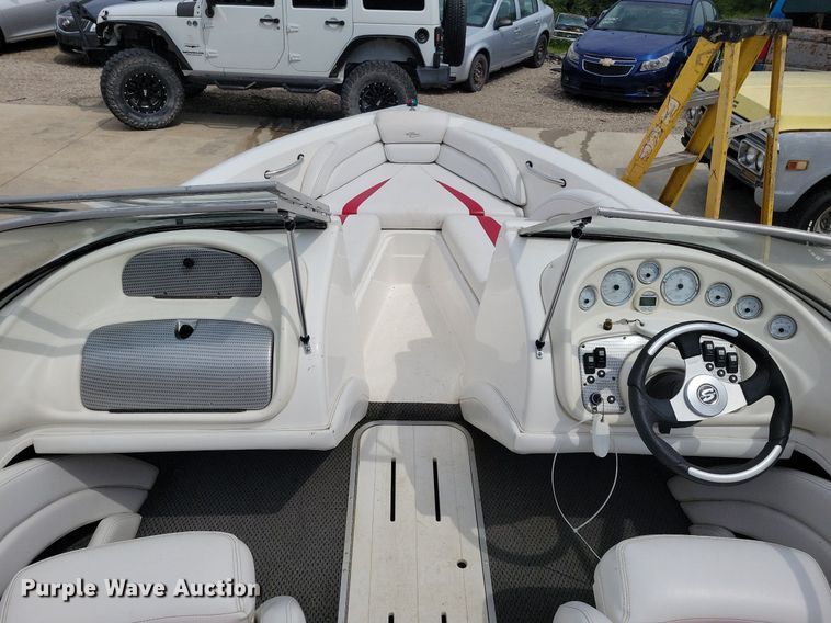 image for item DN4027 2003 Sylvan 190  boat