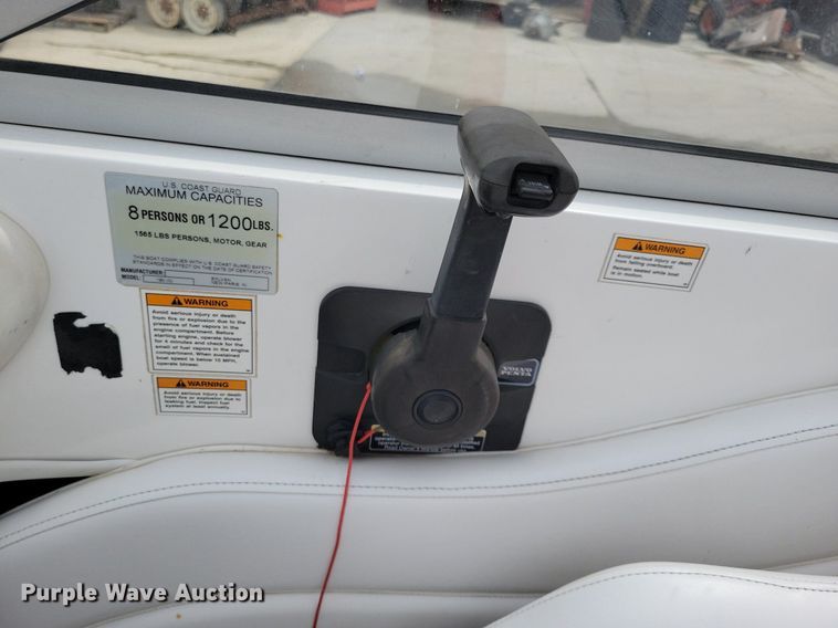 image for item DN4027 2003 Sylvan 190  boat