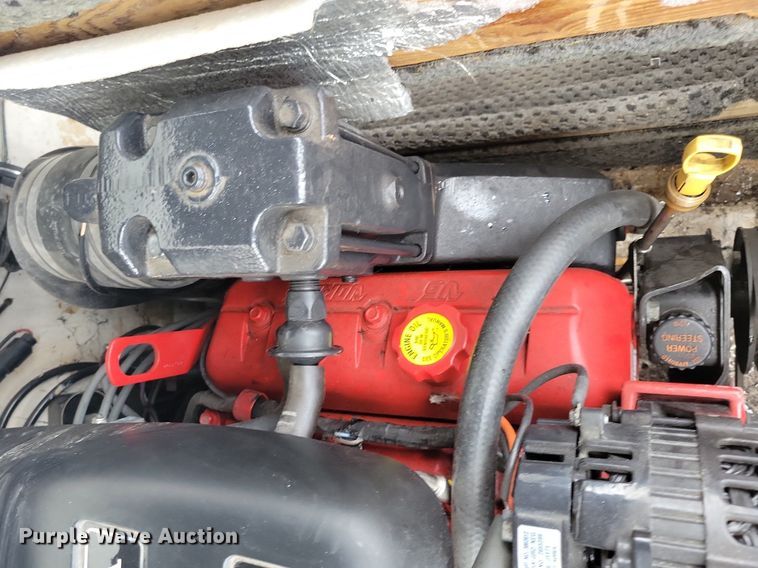 image for item DN4027 2003 Sylvan 190  boat