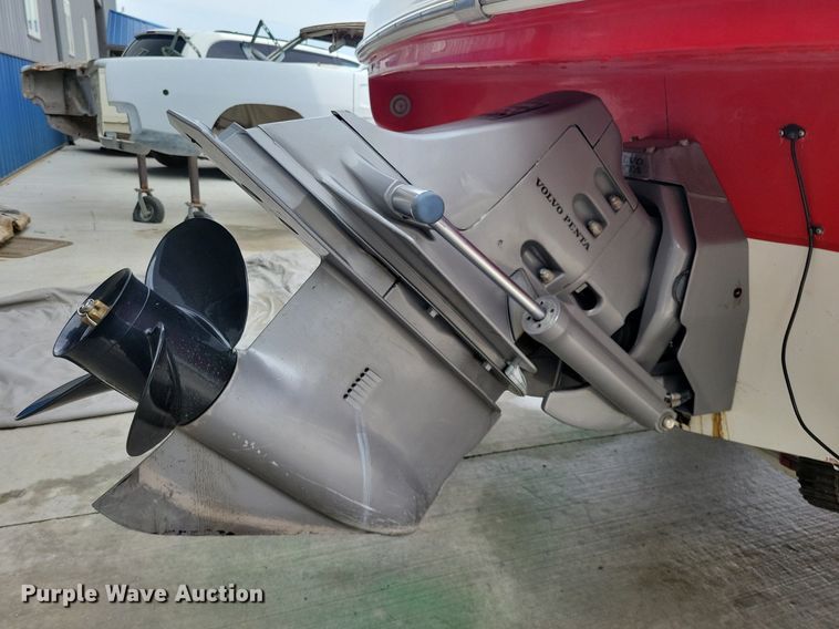 image for item DN4027 2003 Sylvan 190  boat