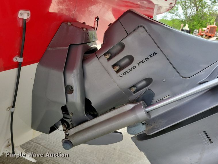 image for item DN4027 2003 Sylvan 190  boat