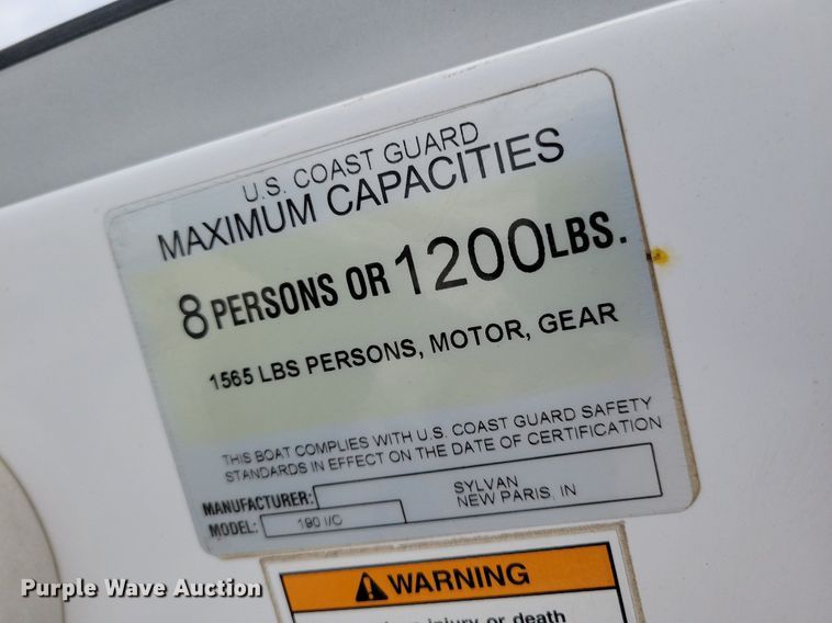 image for item DN4027 2003 Sylvan 190  boat