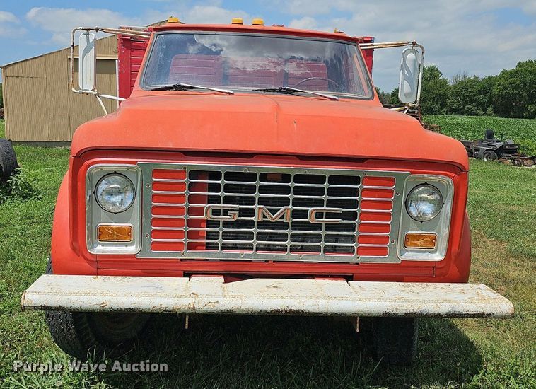 image for item DN8530 1969 GMC C50  grain truck